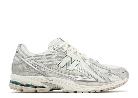 NEW BALANCE 1906R SILVER METALLIC SEA SALT