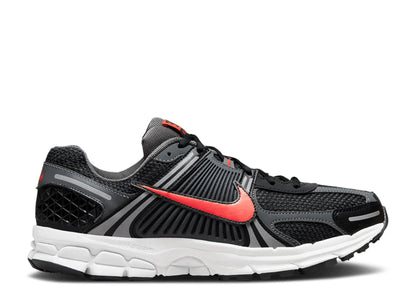 NIKE ZOOM VOMERO 5 BLACK PICANTE RED