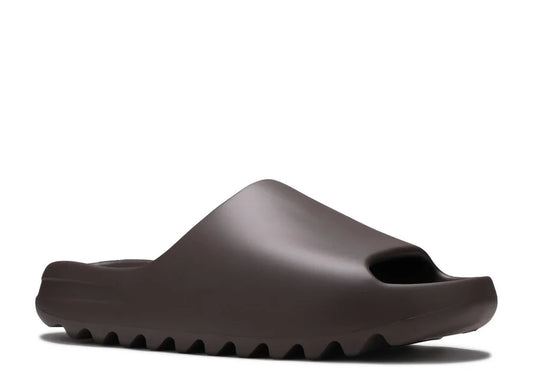 ADIDAS YEEZY SLIDE SOOT