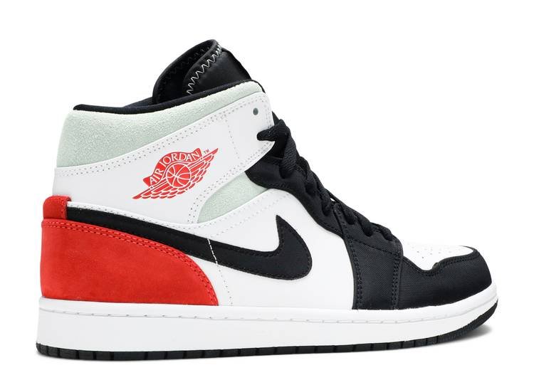 AIR JORDAN 1 MID SE UNION BLACK TOE