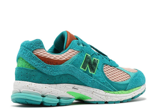 NEW BALANCE 2002R SALEHE BEMBURY WATER BE THE GUIDE